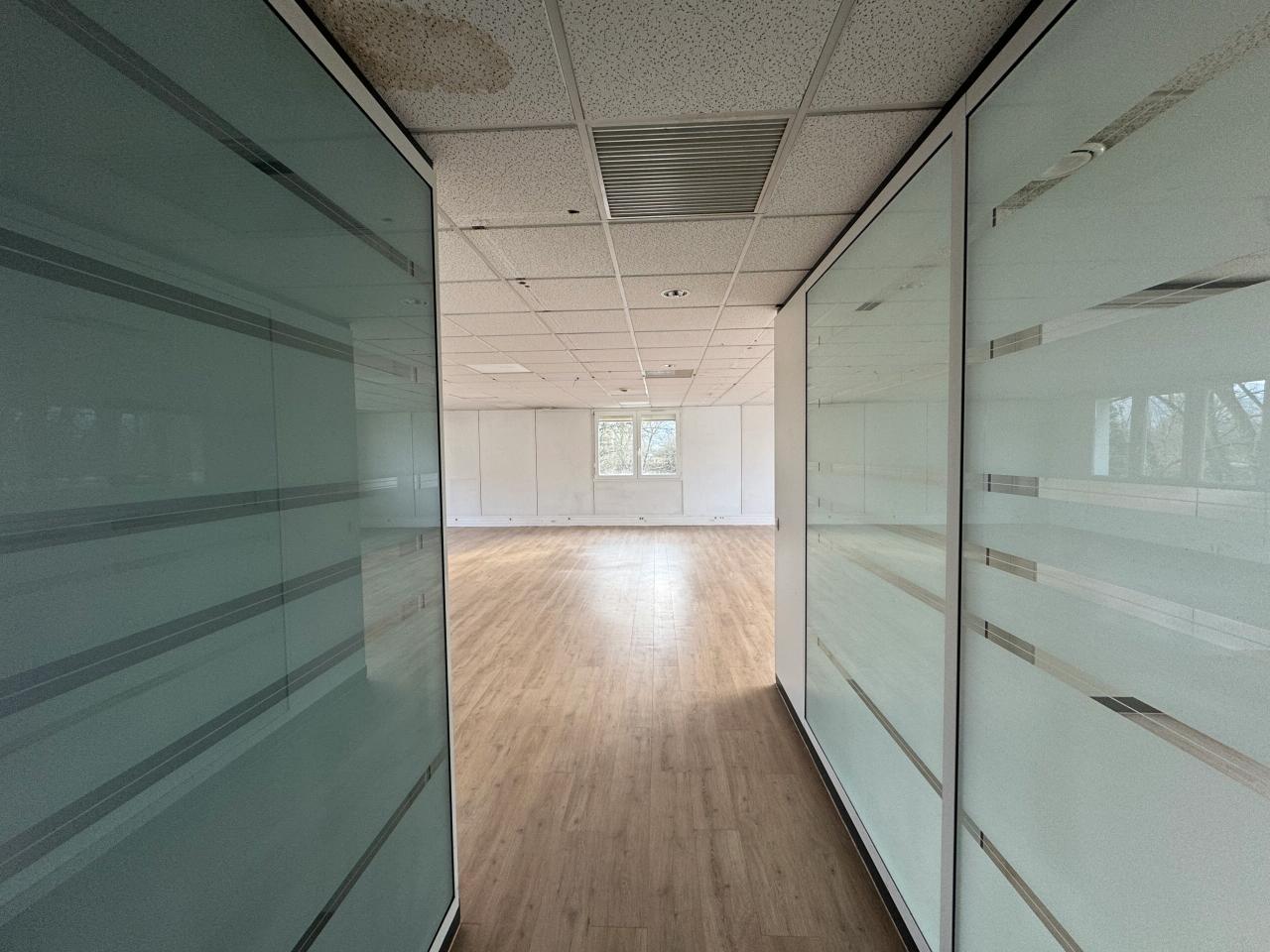 Bureau Meylan 581m² Location bureau Meylan Isère OLBUR2424828 4